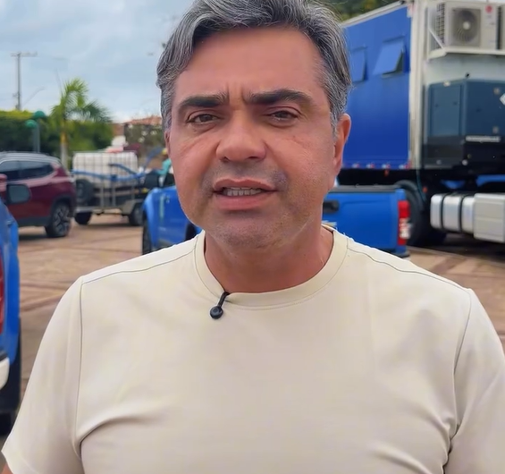 Prefeito Fabiano Marques visita Carreta da Mulher Pernambucana em Petrolândia e destaca parceria com o Governo do Estado