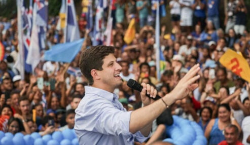 João Campos apresenta proposta para criar três novos benefícios do Pé-de-Meia em Pernambuco