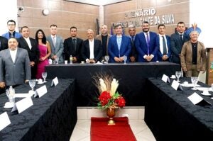 Câmara de Petrolândia realiza sessão extraordinária nesta quarta-feira (19) para votar contas do Poder Executivo de 2023 e LDO 2027