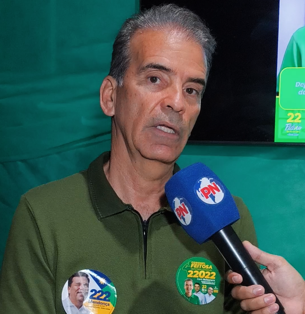 Em Petrolândia, Coronel Feitosa relembra ligação com a zona rural e fala sobre campanha à reeleição