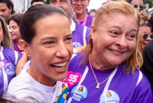 Em Garanhuns, Regina da Saúde projeta parceria com Raquel Lyra para fortalecer saúde pública no interior Em Garanhuns, Regina da Saúde projeta parceria com Raquel Lyra para fortalecer saúde pública no interior