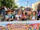 1ª Cavalgada Infantil da Escola Maria de Lourdes reúne crianças e famílias em celebração à cultura sertaneja