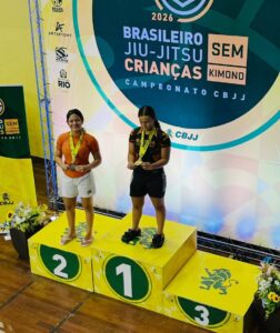 Atleta de Petrolândia, Clarinha conquista vice-campeonato brasileiro de Jiu-Jitsu no Rio de Janeiro Atleta de Petrolândia, Clarinha conquista vice-campeonato brasileiro de Jiu-Jitsu no Rio de Janeiro