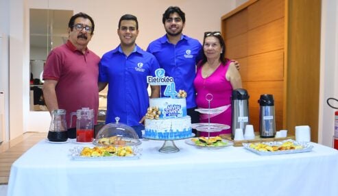 Eletroléo Casa & Escritório celebra quatro anos em Petrolândia com homenagem à trajetória da família Leal