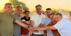 Petrolândia: Prefeito Fabiano Marques assina ordem de serviço para construção de nova escola e área de lazer na Agrovila 1 dos Mandantes Petrolândia: Prefeito Fabiano Marques assina ordem de serviço para construção de nova escola e área de lazer na Agrovila 1 dos Mandantes