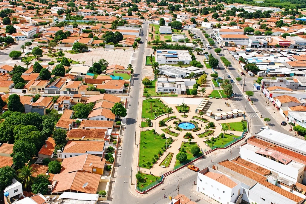 Calor extremo e falta de chuva marcam fim de setembro em Petrolândia; termômetros podem se aproximar dos 40°C