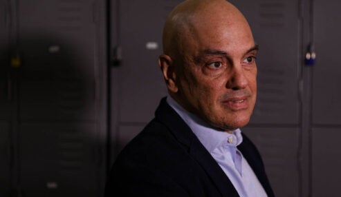 Ministros do STF defendem julgamento de lei que pode antecipar saída de Bolsonaro do regime fechado