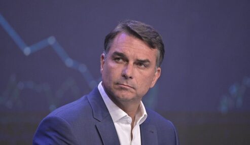 Flávio Bolsonaro aceita discutir abertura de sigilos, mas apresenta condições ao desafio de Lula