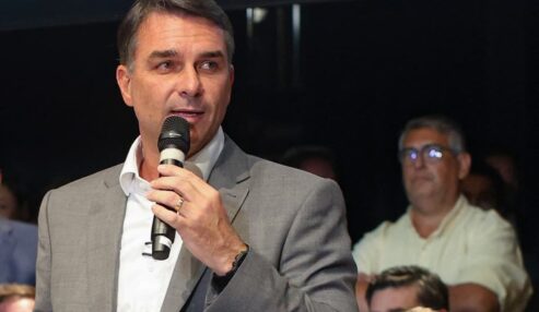 Flávio Bolsonaro chama de ‘picareta’ quem promete cargos e ministérios em seu nome