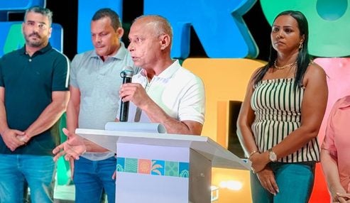 Em inauguração da Orla Fluvial, vice-prefeito Rogério Novaes destaca avanços de Petrolândia, investimentos no turismo e homenagem a Gilberto de Sousa