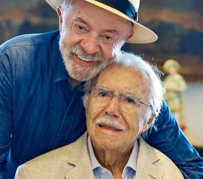 Lula visita ex-presidente José Sarney em São Luís após agenda de campanha no Maranhão