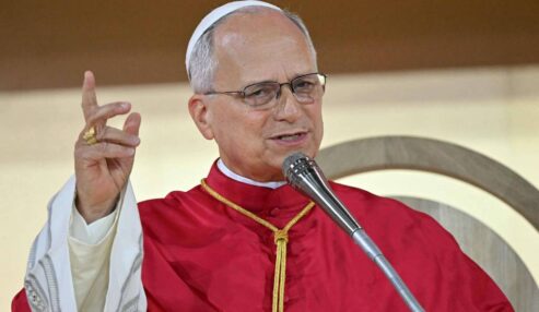 Papa Leão XIV anuncia cirurgia para retirar nódulo no pulmão nos próximos dias