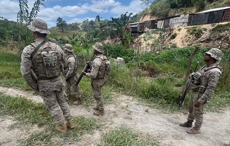 Imagem publicada sobre operação do BEPI em Chã Grande no Agreste