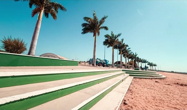 Segunda etapa das obras do calçadão da Orla Fluvial de Petrolândia entra na fase final e contará com novo letreiro turístico