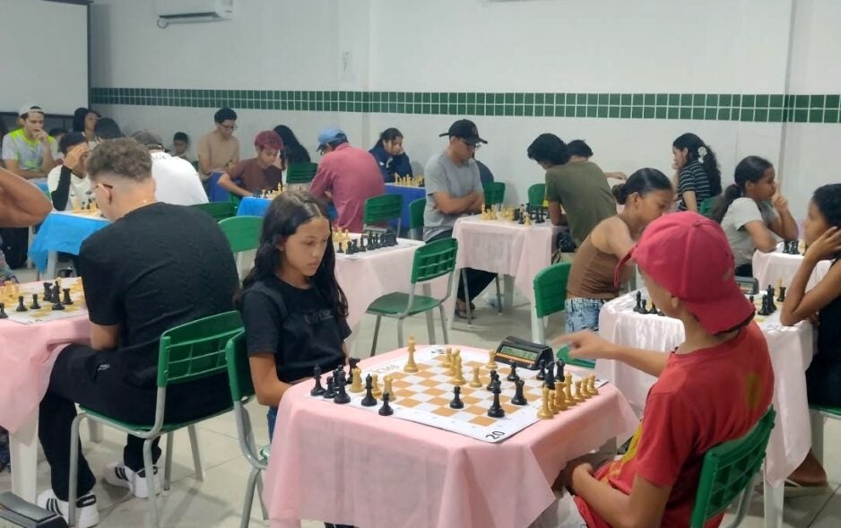 Petrolândia se destaca no Circuito Pernambucano de Xadrez com participação de 58 competidores e conquistas de jovens talentos