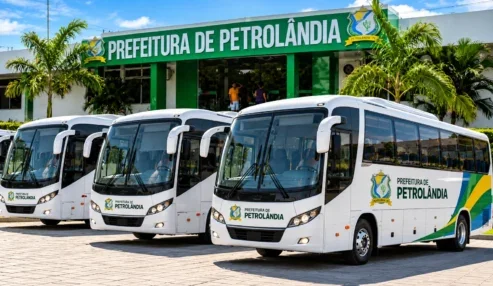 Prefeitura de Petrolândia disponibiliza transporte gratuito com 13 rotas para eleitores no segundo turno das eleições neste domingo (25)