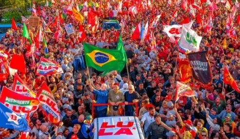 Lula cumpre agenda em Porto Alegre e aborda MEIs, jornada de trabalho e segurança pública