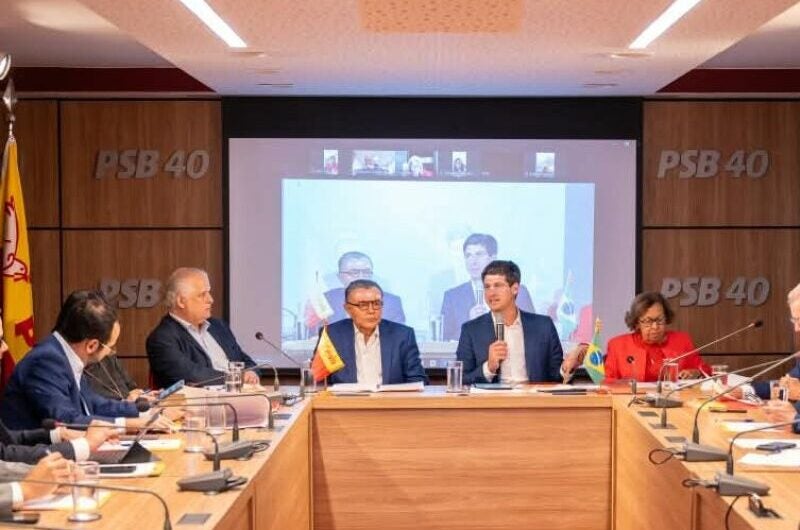 Reunião da direção do PSB sobre possíveis federações e incorporações partidárias